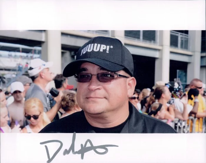 Dave  Hester autograph