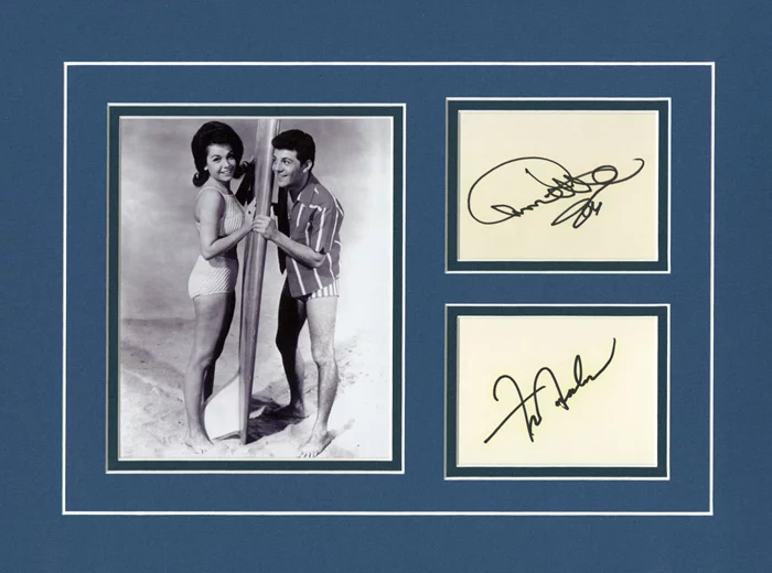 Annette & Frankie autograph