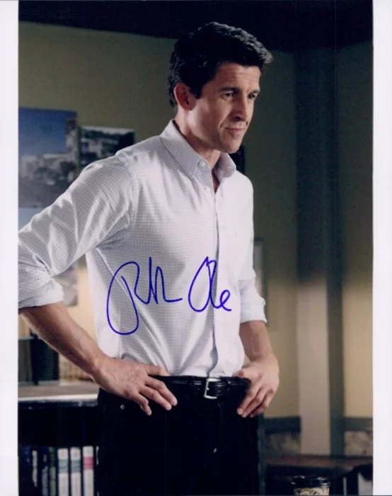 Jonathan Cake autograph