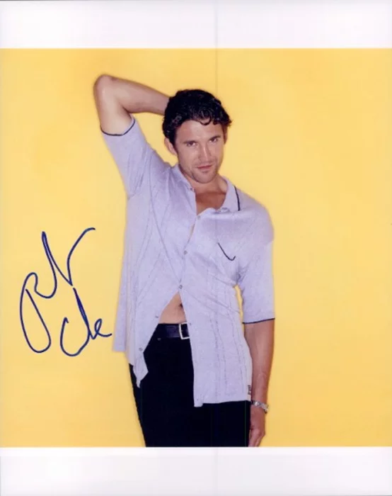 Jonathan Cake autograph