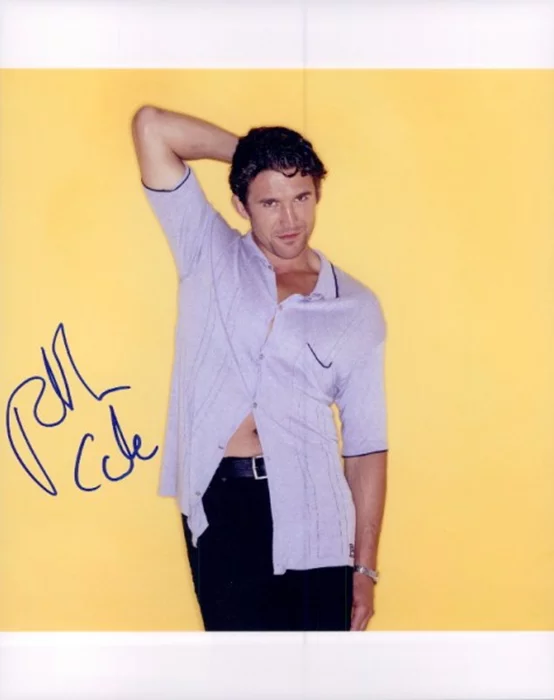 Jonathan Cake autograph