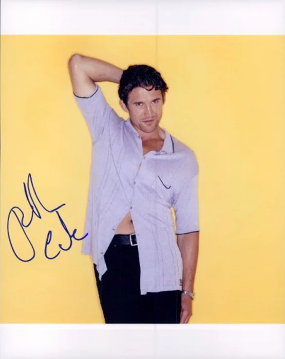 Jonathan Cake autograph