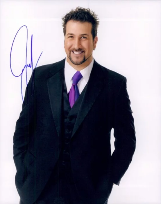 Joey Fatone autograph