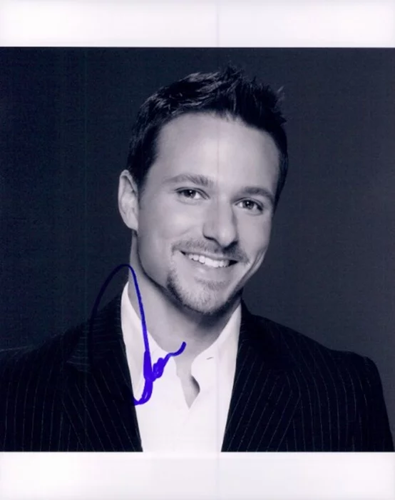 Drew Lachey autograph