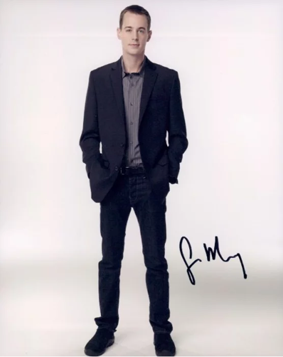 Sean Murray autograph
