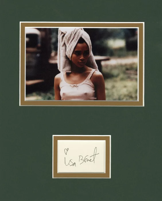 Lisa Bonet autograph