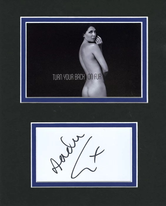 Sadie Frost autograph