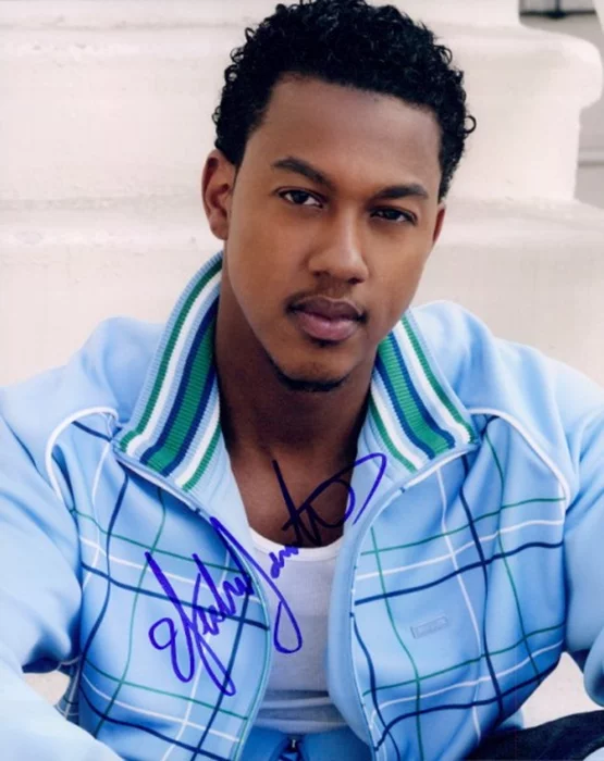 Wesley Jonathan autograph