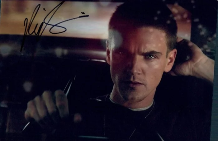 Riley Smith autograph