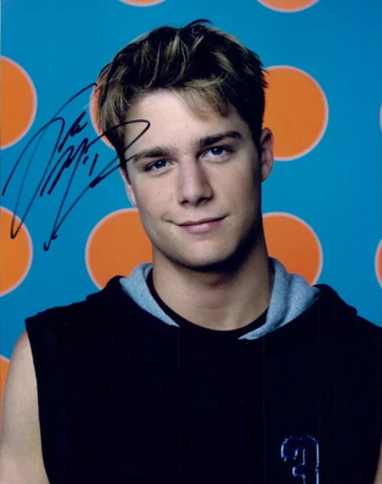 Jake McDorman autograph