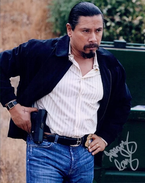 Gregory Cruz autograph