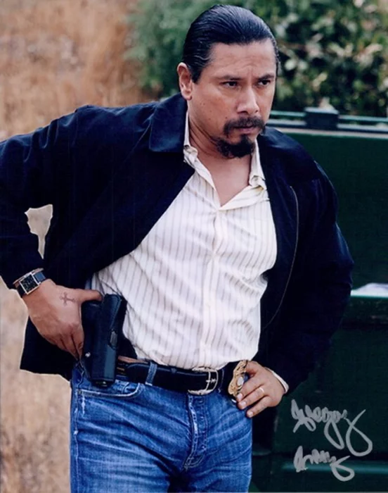 Gregory Cruz autograph