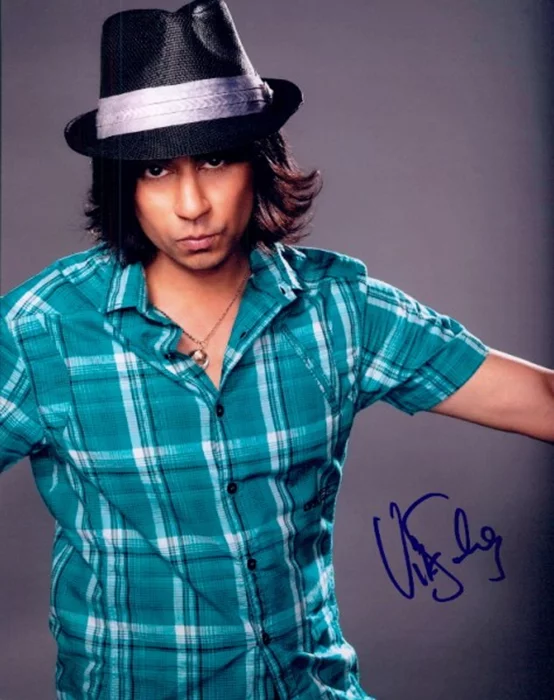 Vik Sahay autograph