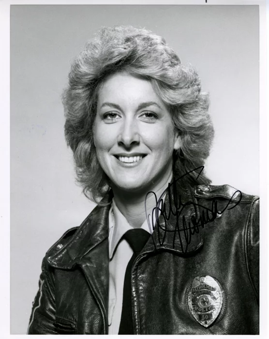 Betty Thomas autograph