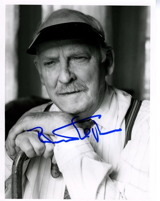Barnard Hughes autograph