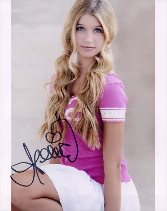 Alexandria Deberry autograph