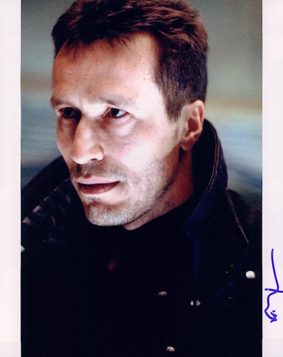Michael Wincott autograph