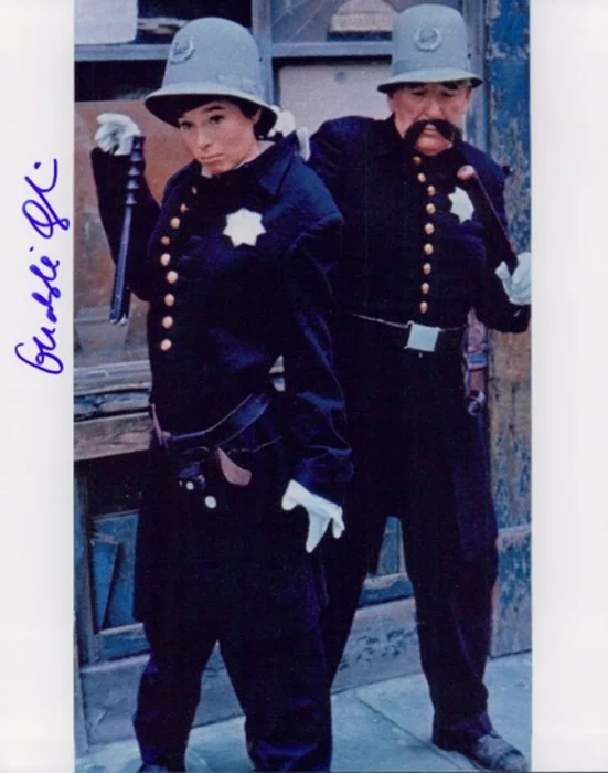 Geraldine Chaplin autograph
