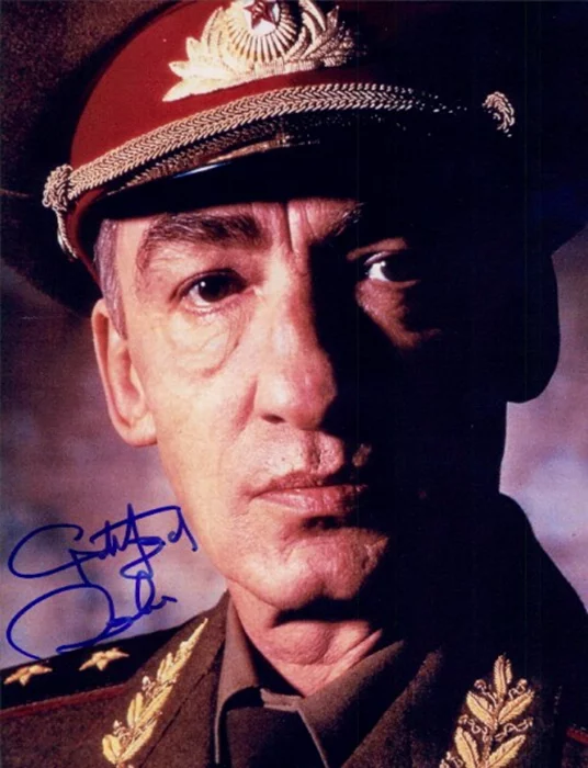 Gottfried John autograph