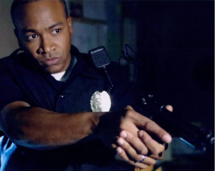 Columbus Short autograph