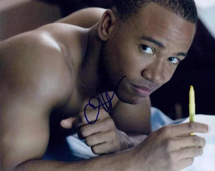 Columbus Short autograph