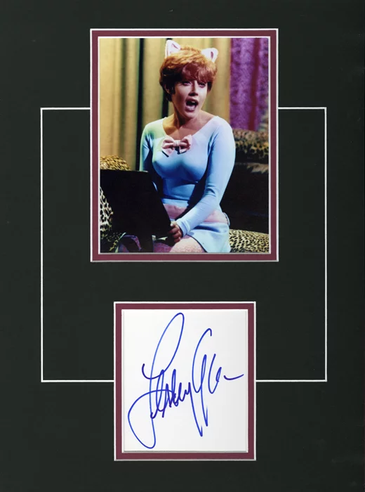 Lesley Gore autograph