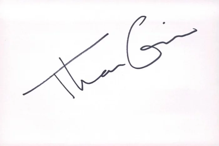 Thea Gill autograph
