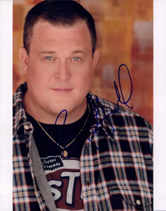 Billy Gardell autograph