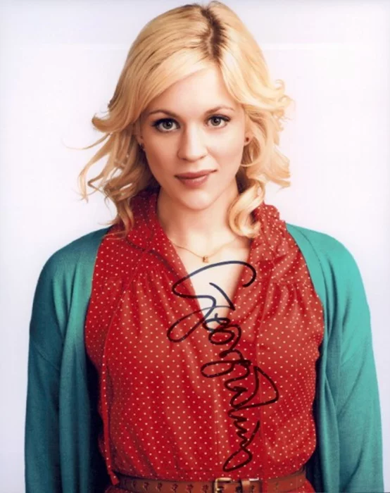 Georgia Jones autograph