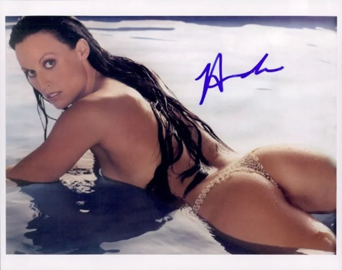 Amanda Beard autograph