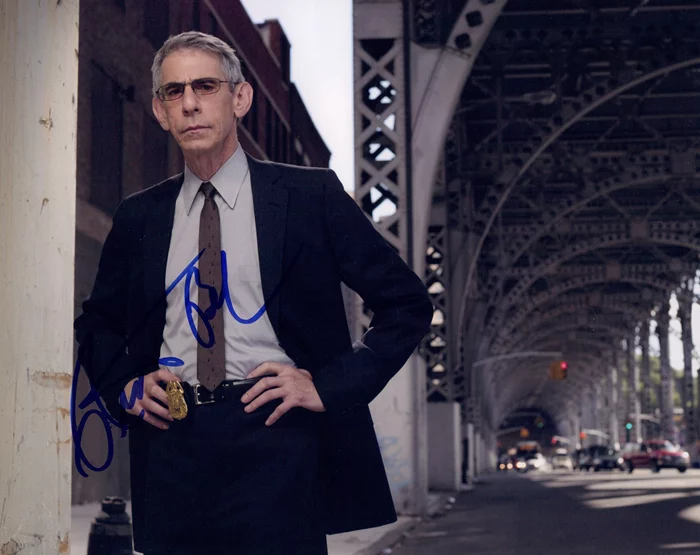 Richard Belzer autograph