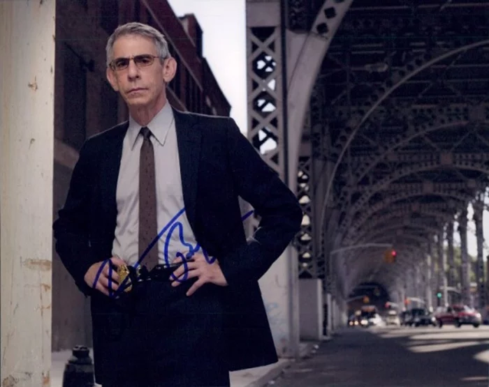 Richard Belzer autograph