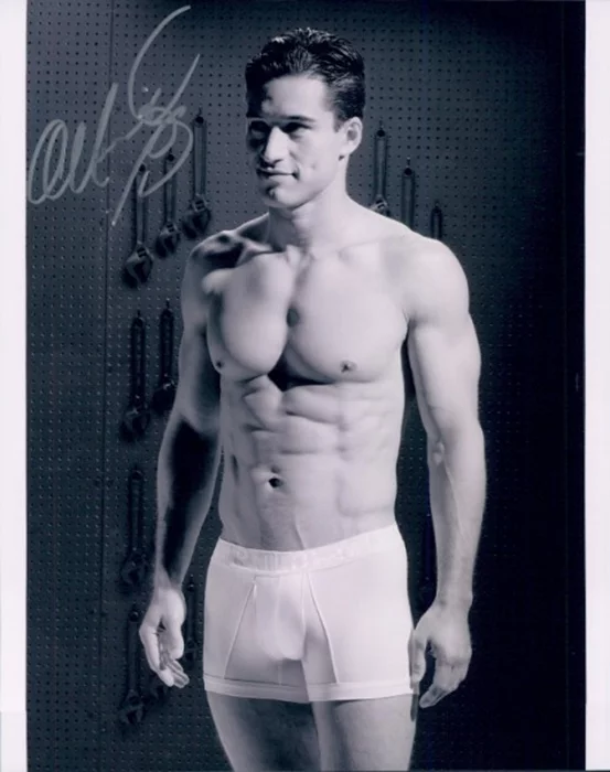 Mario Lopez autograph