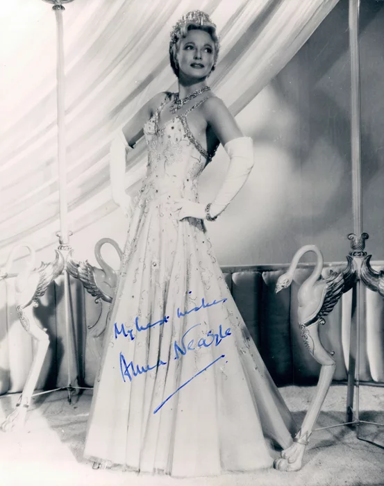 Anna Neagle autograph