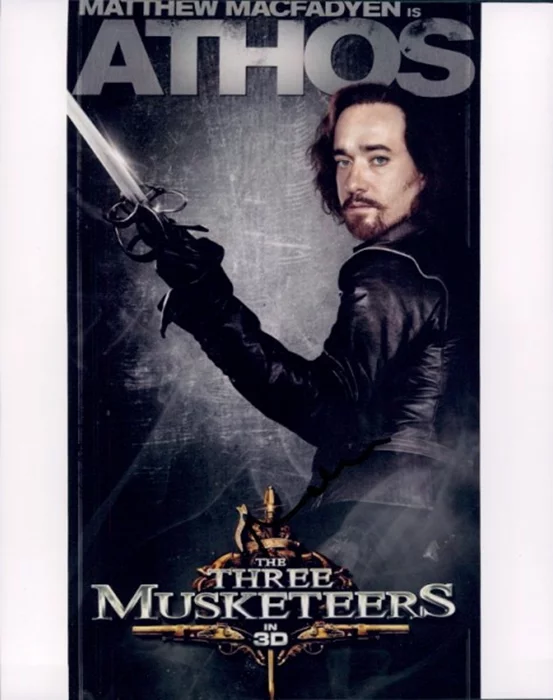 Matthew MacFadyen autograph