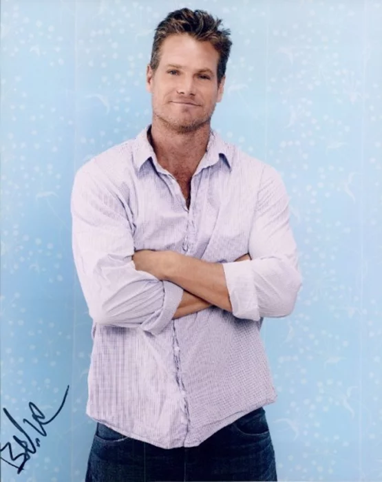 Brian Van Holt autograph