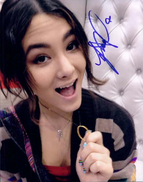 Fivel Stewart autograph