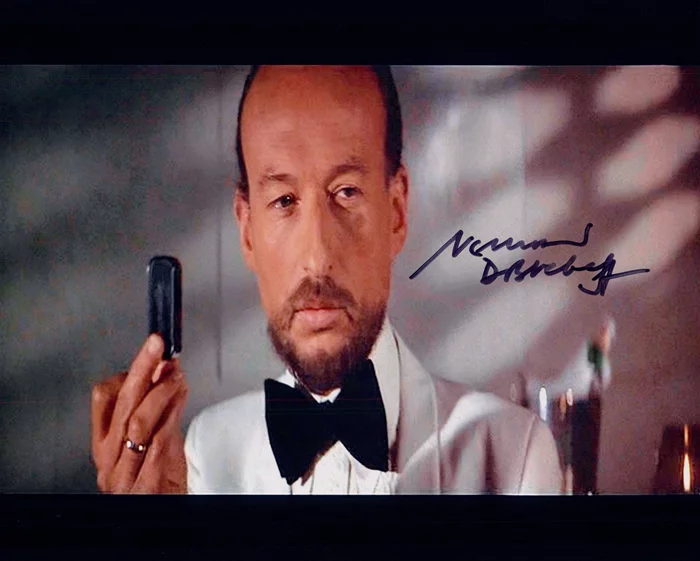 Vernon Dobtcheff autograph