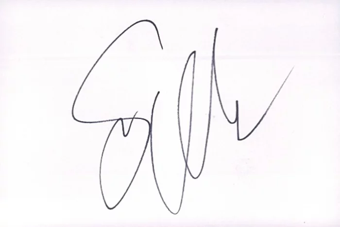 Suzi Quatro autograph