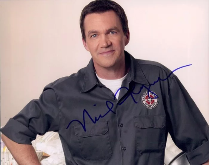 Neil Flynn autograph