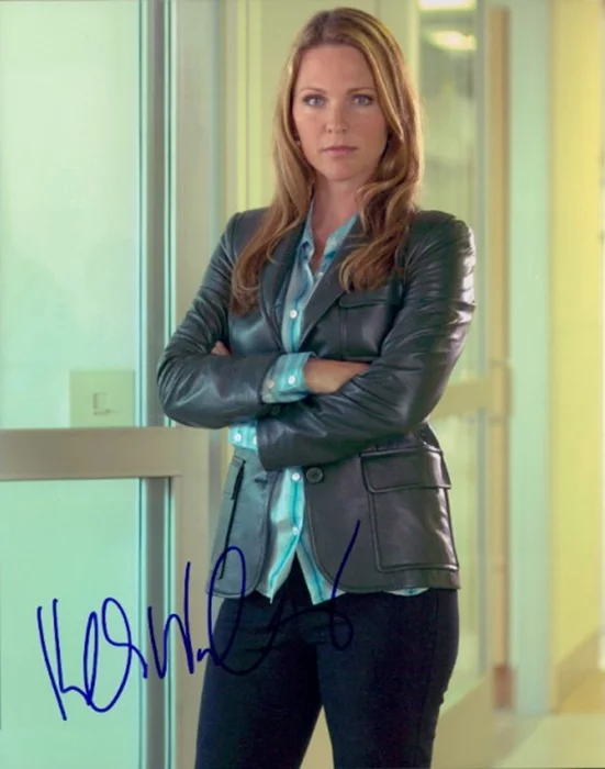 Kelli Williams autograph