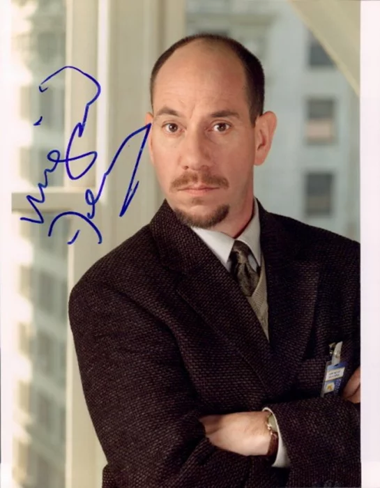 Miguel Ferrer autograph