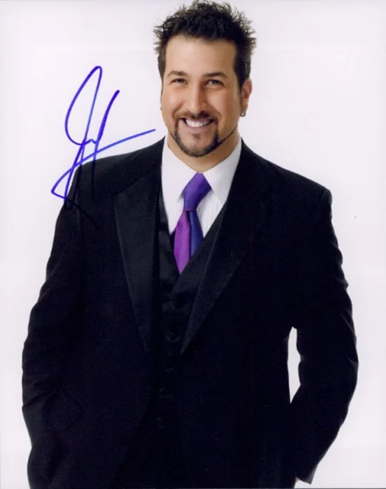 Joey Fatone autograph