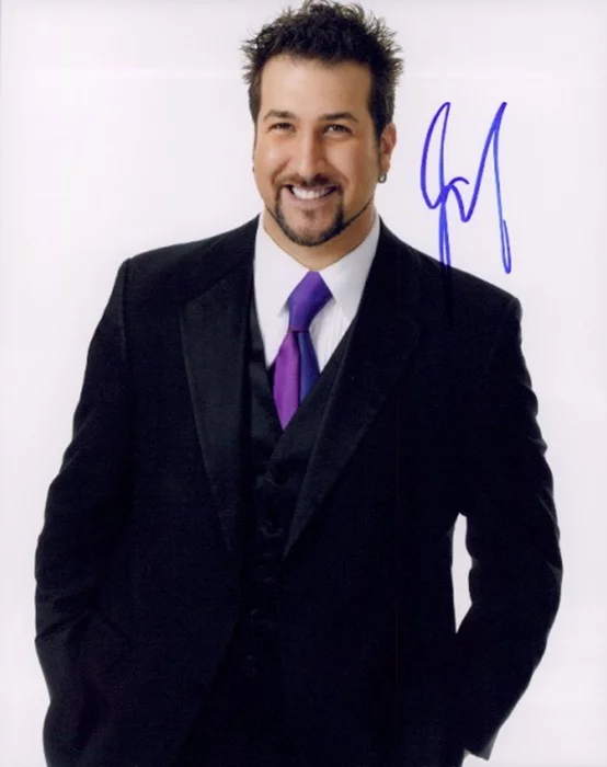 Joey Fatone autograph