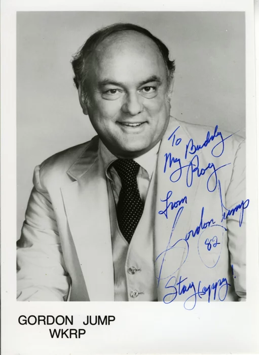 Gordon Jump autograph