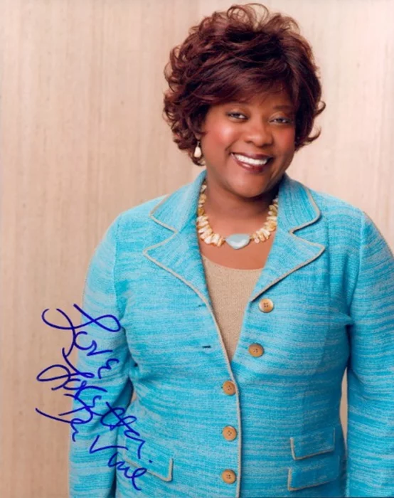 Loretta Devine autograph