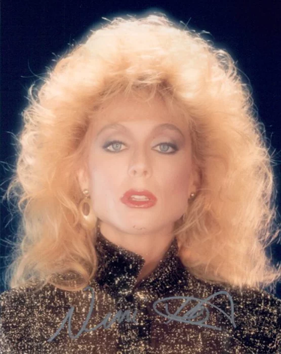 Nina Hartley autograph