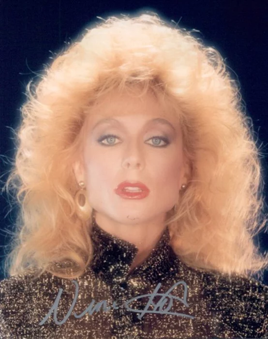 Nina Hartley autograph