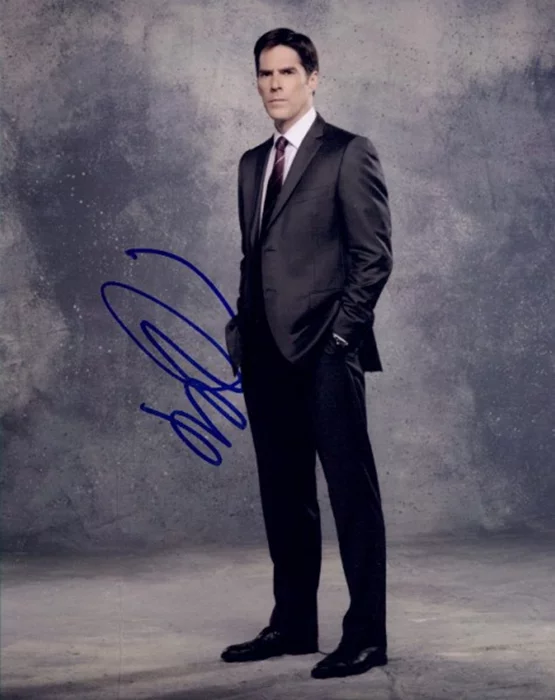 Thomas Gibson autograph
