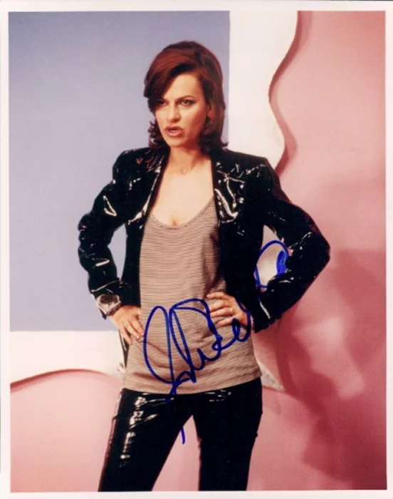 Sandra Bernhard autograph